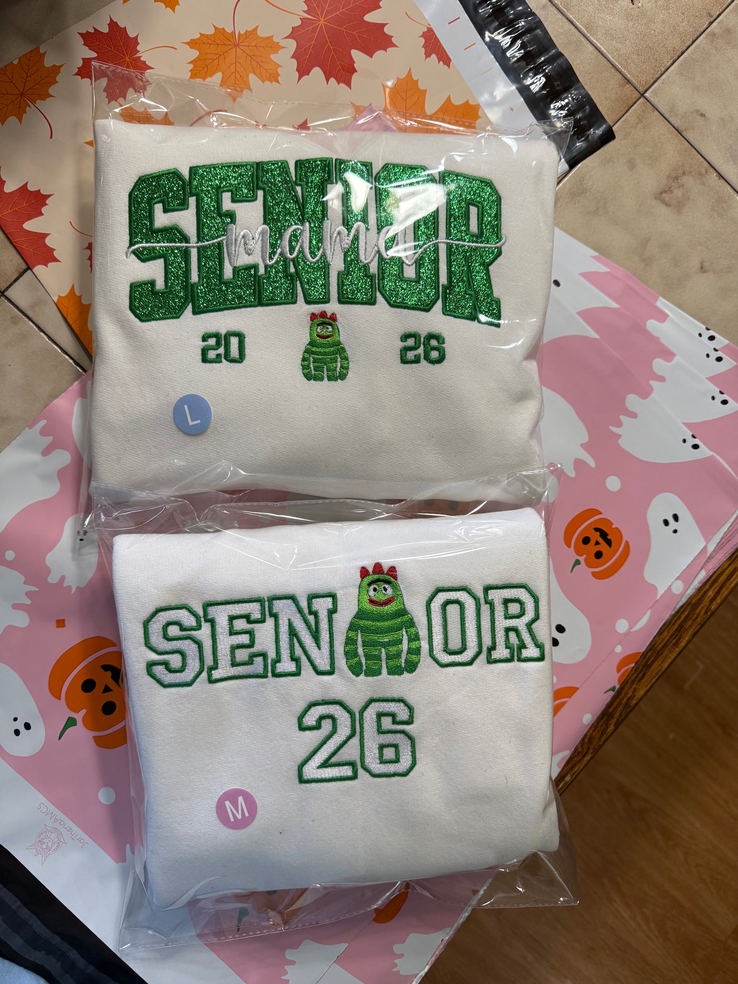 Senior Character Mama Duo Set