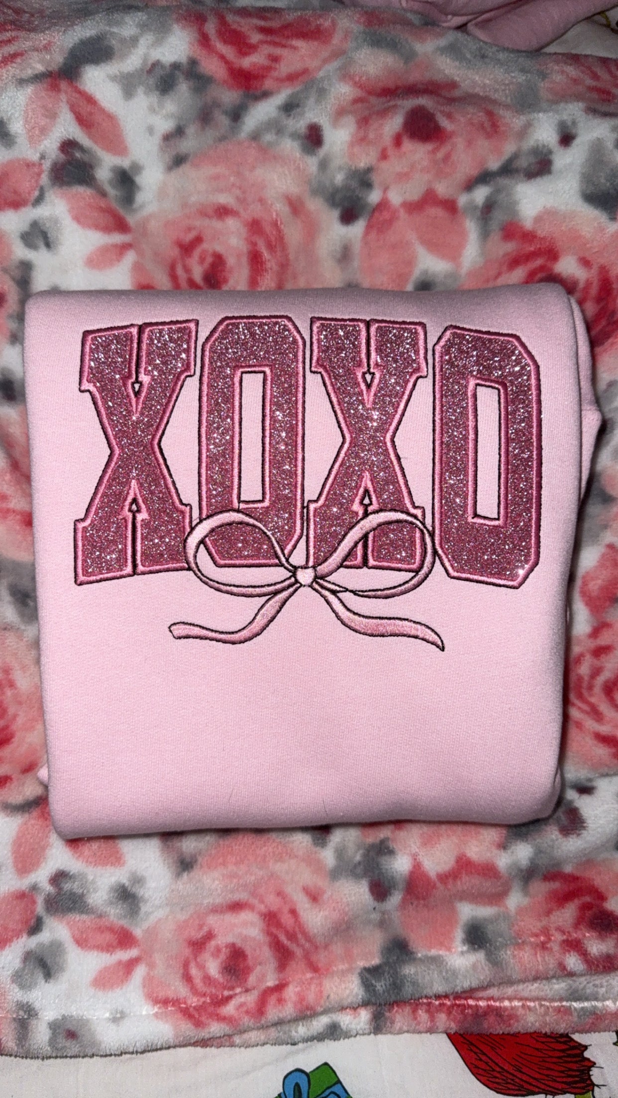 XOXO Glitter Sweatshirt