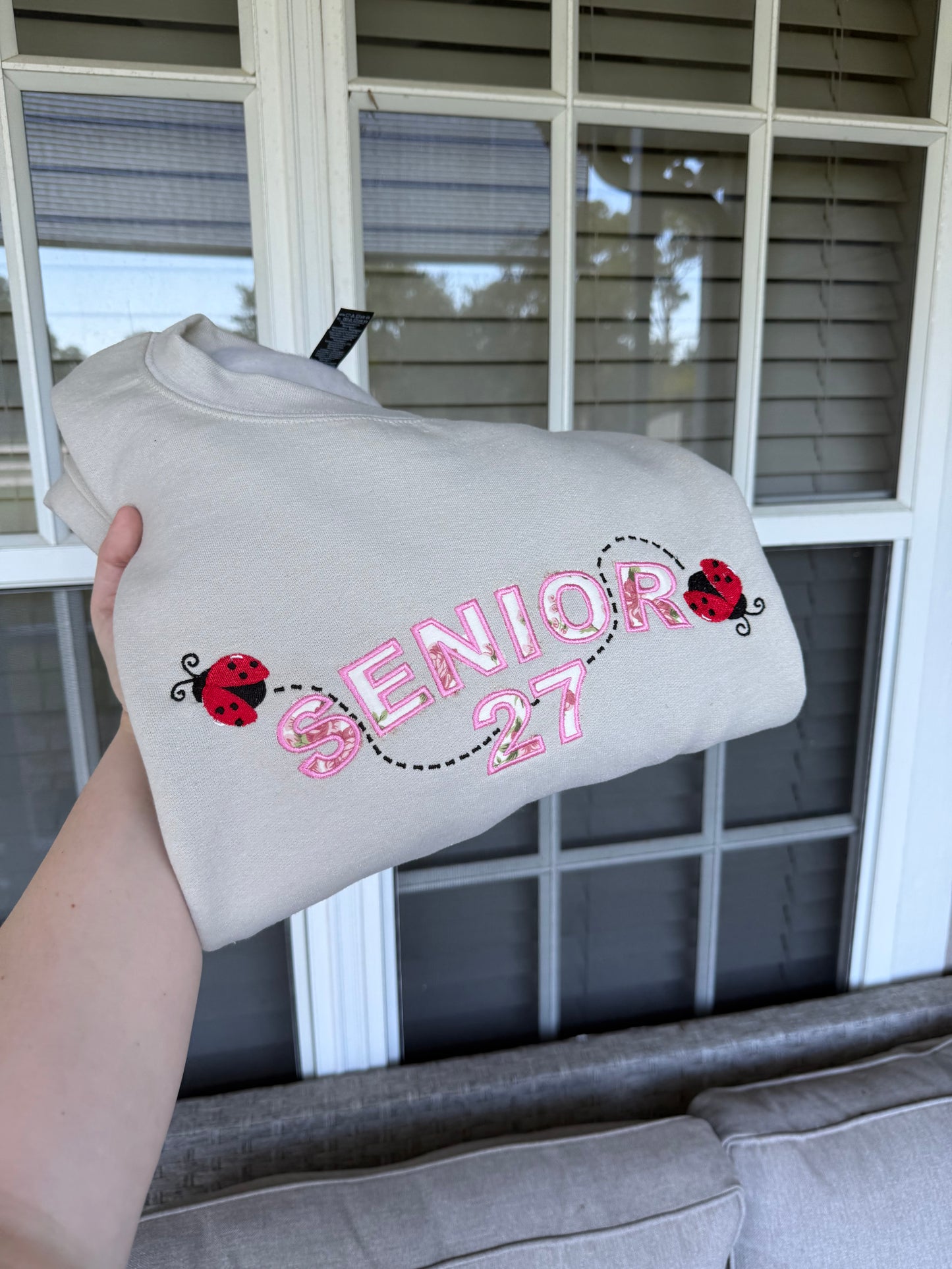 Senior Lady Bug Appliqúe Sweatshirt